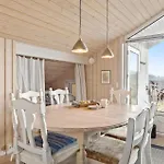 Дом отдыха Awesome In With Sauna Frostrup