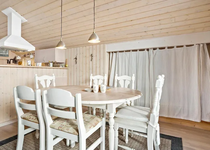 Amazing In With Sauna