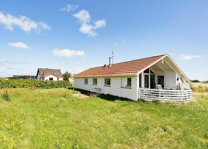 Holiday home Amazing In With Sauna